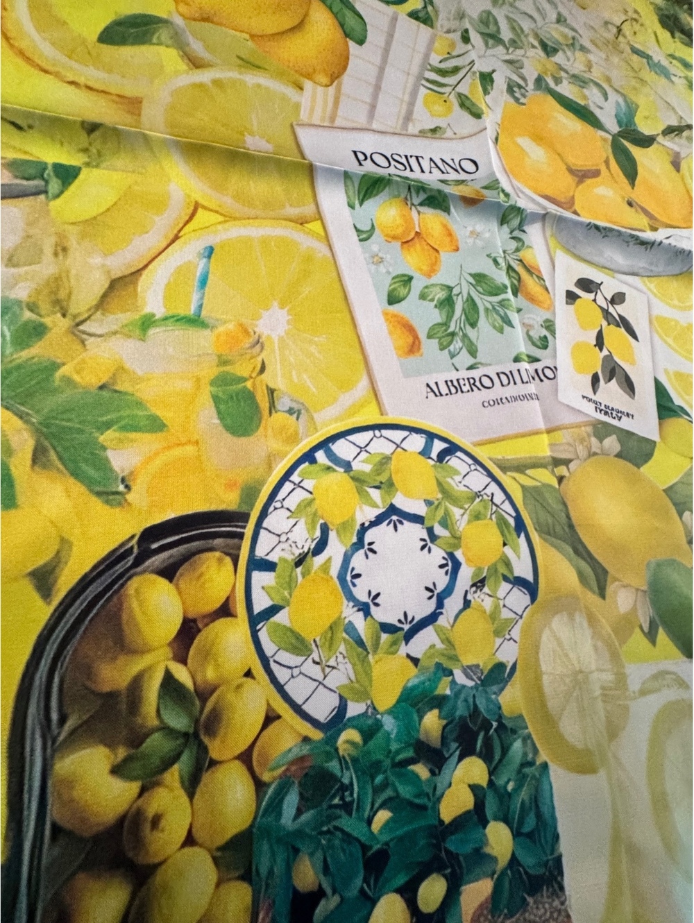Albero Di Limon Positano Lemon Print Scarf 260 - Picture 2 of 3